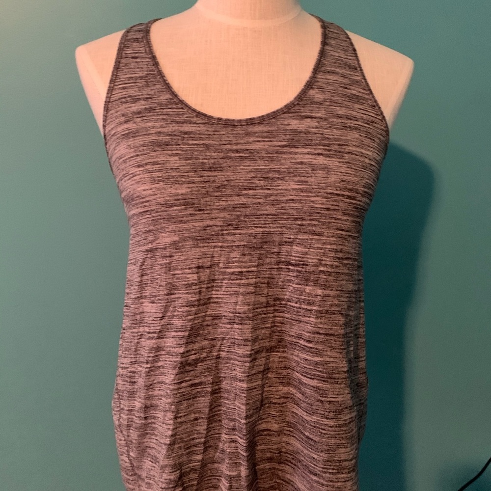 Grey lululemon tank top
